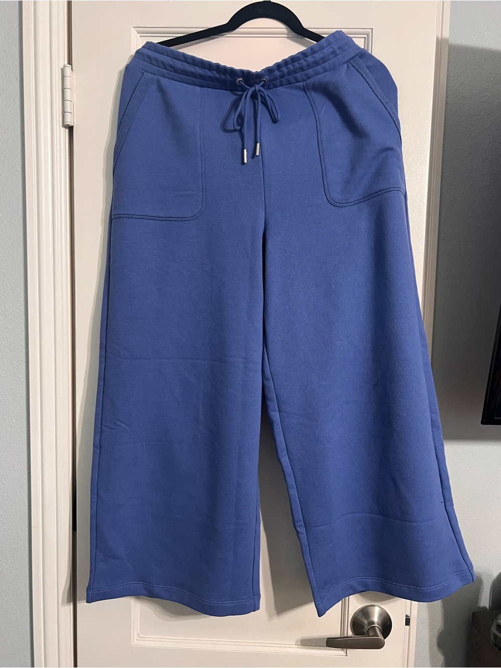 Wide-Leg Sweatpants in Royal Blue